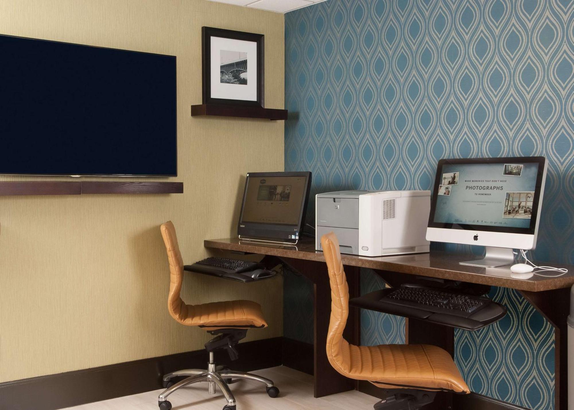 Hampton Inn Atlanta-North Druid Hills Экстерьер фото