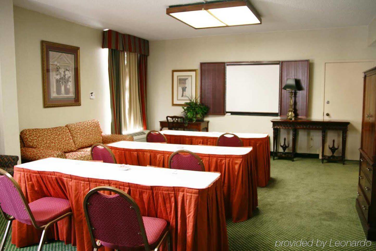 Hampton Inn Atlanta-North Druid Hills Удобства фото
